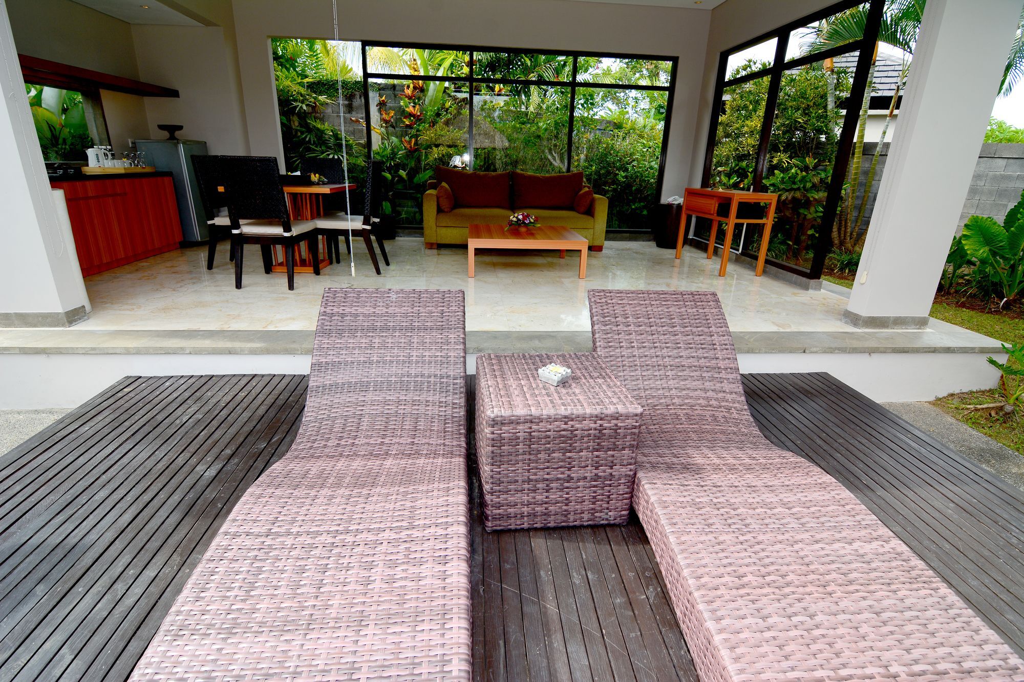 The Bali Bay View Villas Nusa Dua  Eksteriør billede