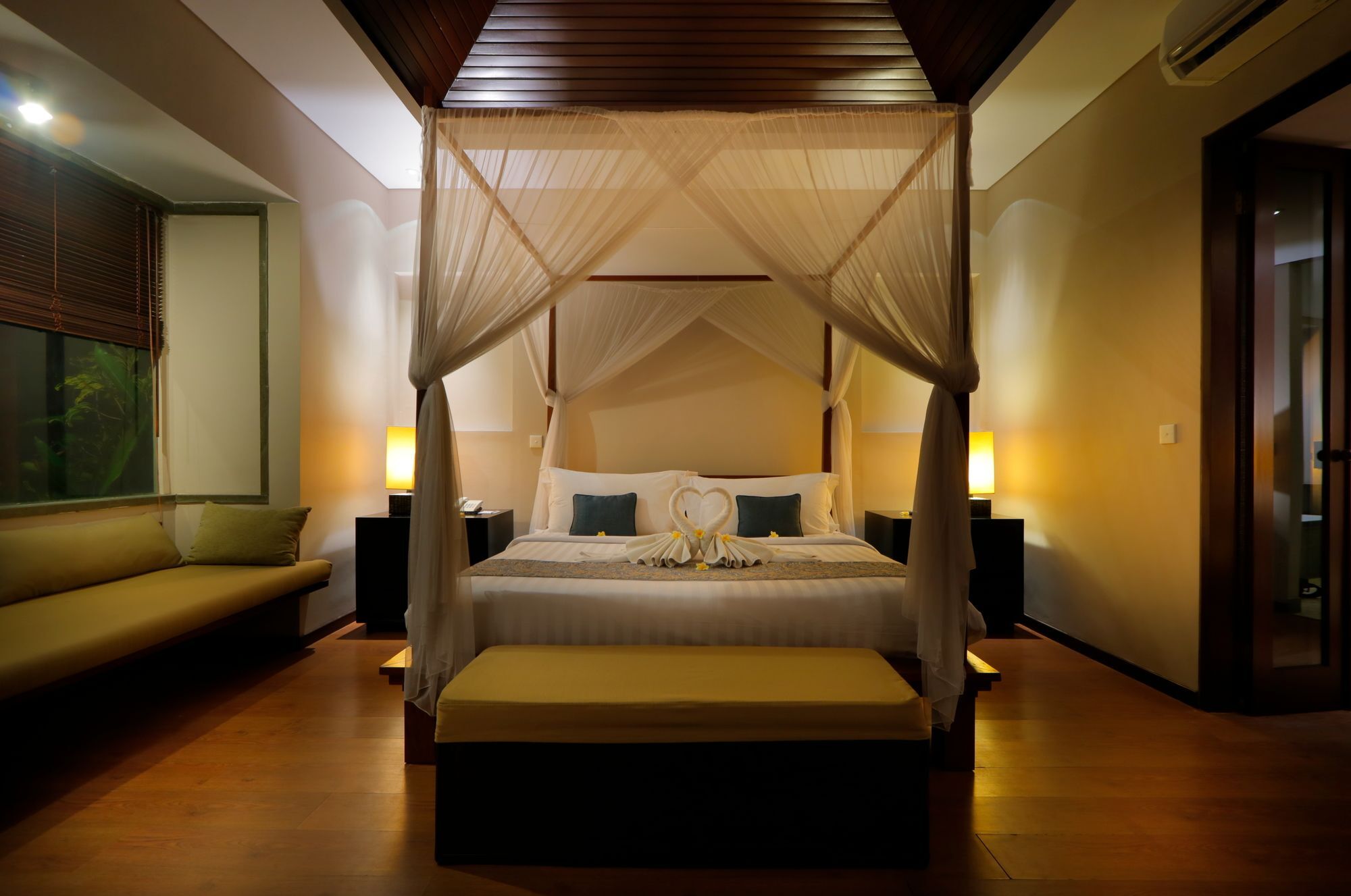 The Bali Bay View Villas Nusa Dua  Eksteriør billede