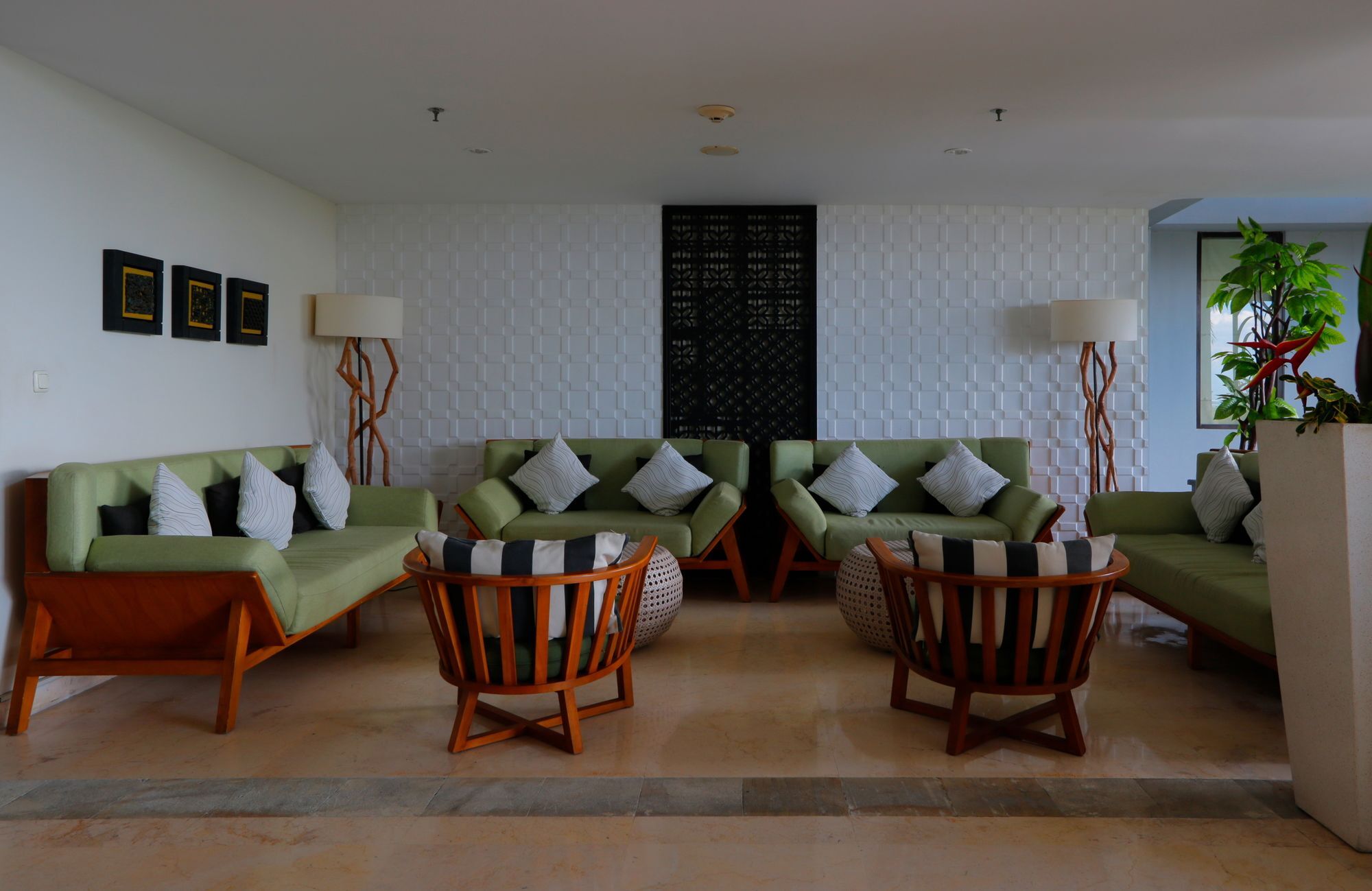 The Bali Bay View Villas Nusa Dua  Eksteriør billede
