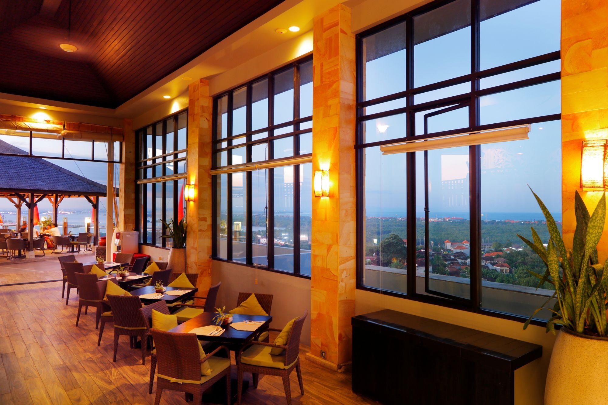 The Bali Bay View Villas Nusa Dua  Eksteriør billede